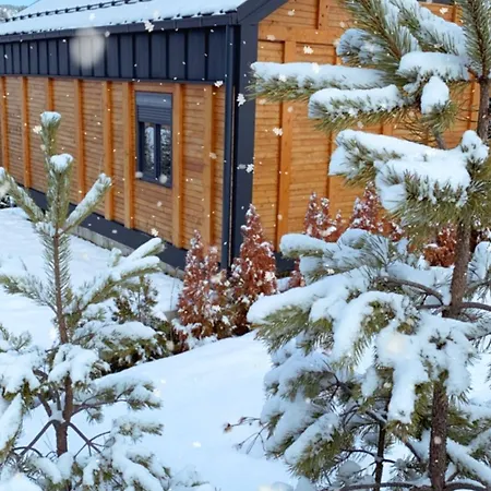 Chalet Pine *
