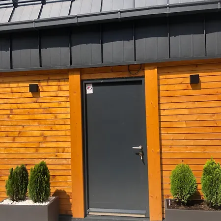 Pine 木屋